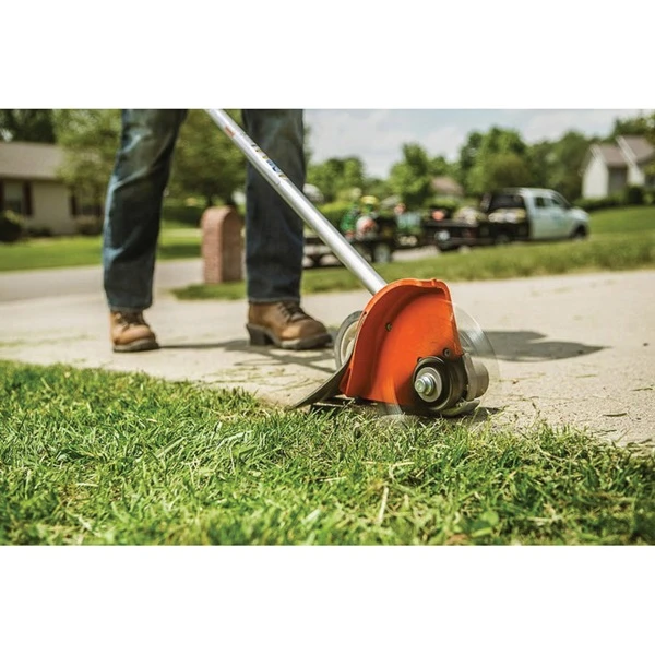 Stihl KM 94 R Multi-Tool, 2-Stroke Engine, 24.1 Cc Engine Displacement, 18.3 Oz Fuel Tank 4 Stihl KM 94 R Multi-Tool, 2-Stroke Engine, 24.1 Cc Engine Displacement, 18.3 Oz Fuel Tank - Image 4