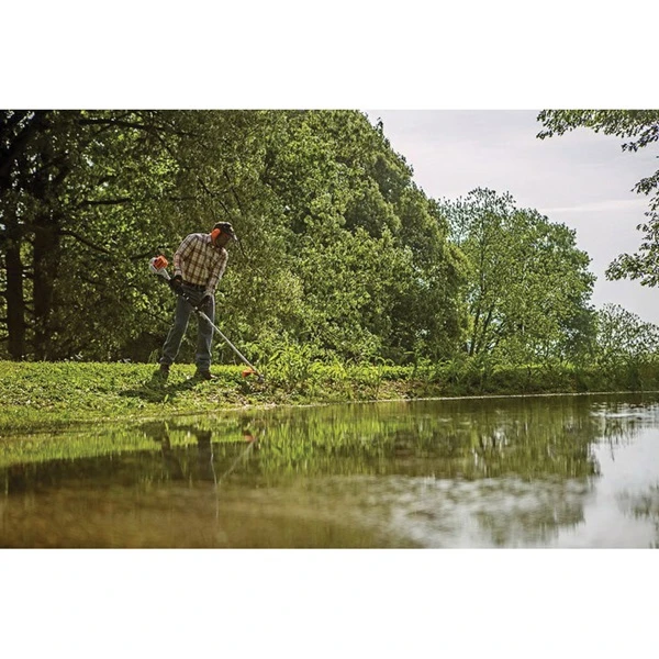 Stihl KM 94 R Multi-Tool, 2-Stroke Engine, 24.1 Cc Engine Displacement, 18.3 Oz Fuel Tank 2 Stihl KM 94 R Multi-Tool, 2-Stroke Engine, 24.1 Cc Engine Displacement, 18.3 Oz Fuel Tank - Image 2