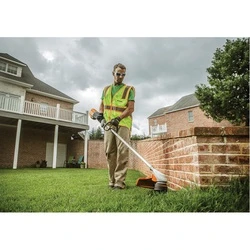 Stihl 48630115721US Shaft Trimmer, Tool Only, 36 V, Lithium-Ion, 2.4 Mm Dia Line, Loop Handle 5 Stihl 48630115721US Shaft Trimmer, Tool Only, 36 V, Lithium-Ion, 2.4 Mm Dia Line, Loop Handle - Image 5