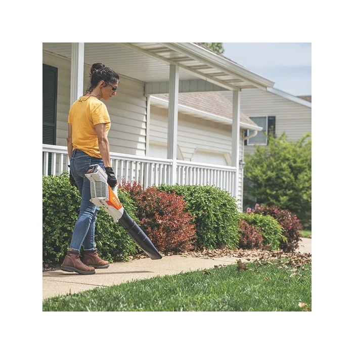 Stihl BGA 57 Handheld Leaf Blower, Battery Included, 2.8 Ah, 36 V, Lithium-Ion, 365 Cfm Air, 18 Min Run Time 1 Stihl BGA 57 Handheld Leaf Blower, Battery Included, 2.8 Ah, 36 V, Lithium-Ion, 365 Cfm Air, 18 Min Run Time