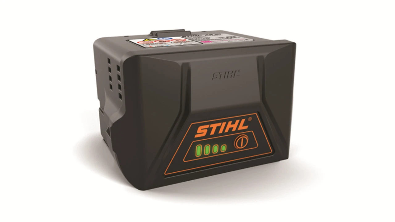 Stihl Lighting AK 10 Lithium-Ion Battery 1 Stihl Lighting AK 10 Lithium-Ion Battery