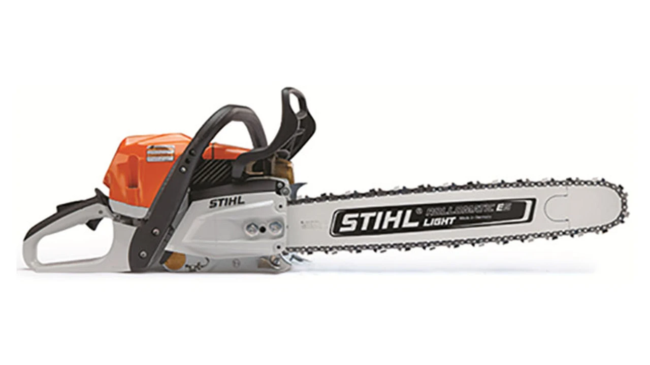 Stihl MS 400 C-M 18" Chainsaw 1 Stihl MS 400 C-M 18" Chainsaw